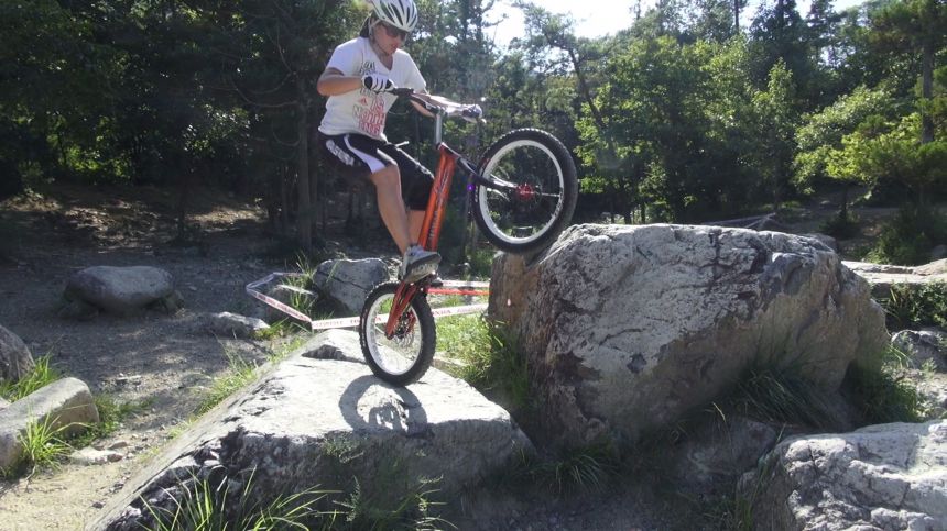 http://biketrial.tw/images/forum/2012/dsc00404.jpg