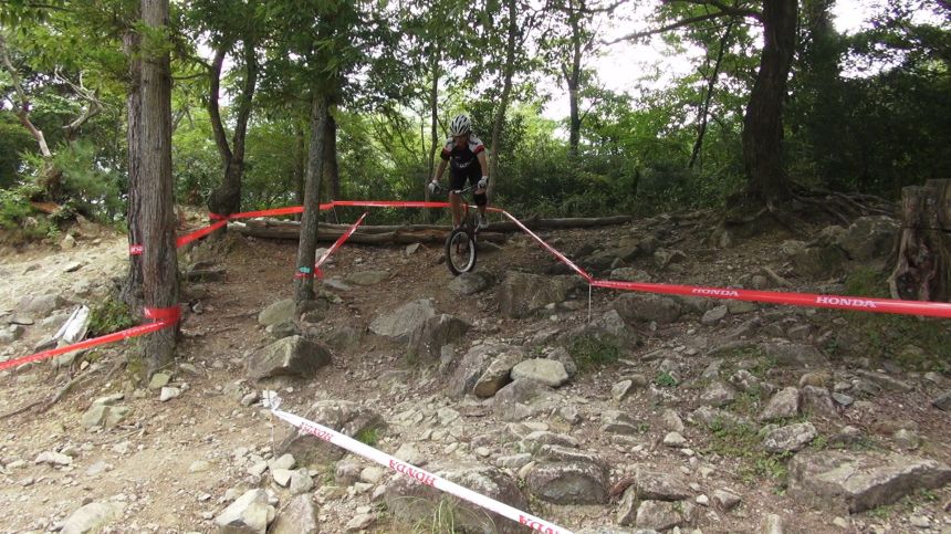 http://biketrial.tw/images/forum/2012/dsc00434.jpg