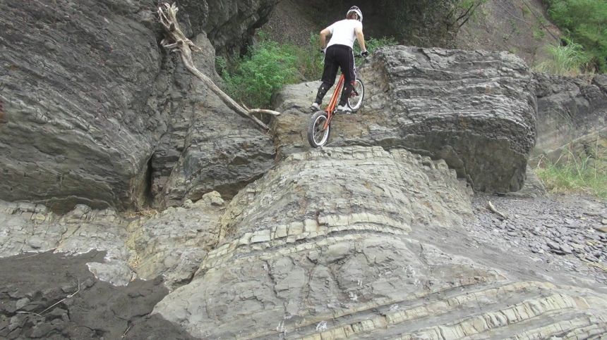 http://biketrial.tw/images/forum/2012/snapshot45.jpg